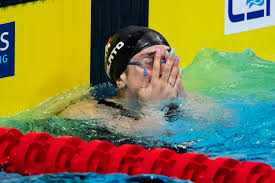 Bueno, ya tienes la sangre de millares en tus manos, pilatos. Benedetta Pilato Italian Teenager Blasts World Record In 50 Breaststroke
