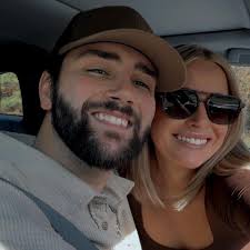 Lauren Coolidge and Houston Wright's Wedding Website