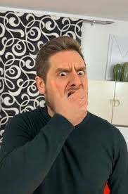 Liquore al Babà: Combatti l'Ansia con Sorsi Deliziosi