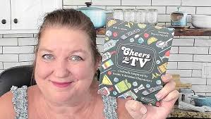 Cheers to TV: Cocktails Inspired by Iconic Television Characters: Francis,  Will, Marsh, Stacey: 9783791388229: Amazon.com: Books