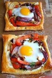 Red Pepper And Baked Egg Galettes Impressive But Super Easy To Put Together With Frozen Puff Pastry Easy Brunch Recipes Perfect Brunch Recipes Easy Brunch