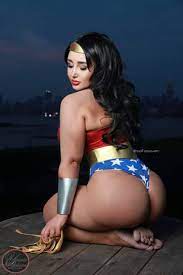 Wonder Woman Porn Pic - EPORNER