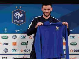 Les équipes promues de deuxième division sont le stade de reims et le nîmes olympique qui remplacent. Le Maillot Centenaire De L Equipe De France Deja En Vente Sur Twitter Certains Affirment Avoir