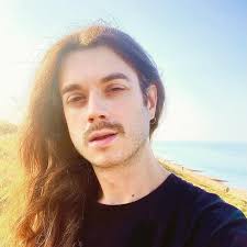 Let's ditch the 'Gay Best Friend' trope — Lacuna Voices