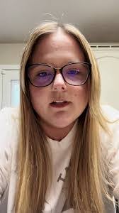 Melissa Tay's Instagram, Twitter & Facebook