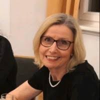 Claudia Hinrichsen's Instagram, Twitter & Facebook