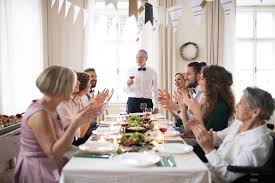 Who Gives Speeches at the Wedding Rehearsal Dinner? - Yeah Weddings
