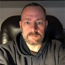 Aaron Roesler's Instagram, Twitter & Facebook