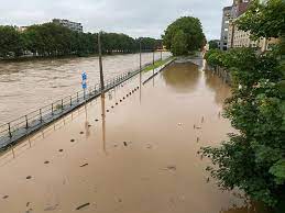 La province de liège a été placée en alerte rouge ! Zy357oqr1pbnfm
