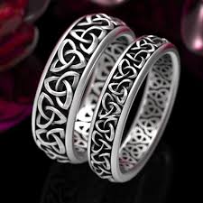 Celtic Wedding Ring Set His Hers Matching Rings Celtic Etsy In 2020 Celtic Wedding Ring Sets Celtic Wedding Rings Matching Wedding Rings