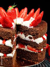 Layer Cake Fraise Chocolat Mascarpone Feerie Cake Fraise Au Chocolat Gateau Fraise Chocolat Recette Avec Des Fraises