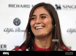 Tatiana Calderon dell'Alfa Romeo durante il giorno uno dei test  pre-stagione al Circuit de Barcelona-Catalunya Foto stock