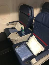Aircraft identified as 73y only feature power ports in first class in addition to. Delta Vs American Airlines Flying Domestic First Class Simple Flying