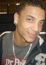 Kellie Booker's Instagram, Twitter & Facebook