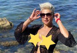 View normal quality download high quality download low quality download. Magda Narozna Podnieca Fanow Piersiami Na Tle Skal Czy Tak Wyglada W Sypialni Foto Super Express Wiadomosci Polityka Sport