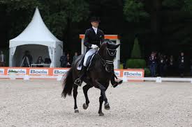 Edward gal ( born march 4, 1970 in rheden ) is a dutch dressage rider. Hattrick For Edward Gal In Rotterdam Equnews International