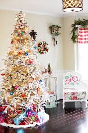 Vintage Inspired Christmas Tree Vintage Inspired Christmas Tree Christmas Tree Decorations Christmas Tree Themes