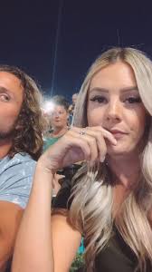 Whitney Chavez (@whitttkyle)