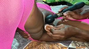 I Play My Tamil Anty Pussy with Dildo and Vibrator Creamy Pussy got Squirt