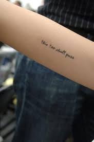 Pin Ot Polzovatelya Rachel W Cole Na Doske Tattoo Zhenskie Tatuirovki Tatuirovannye Devushki Tatuirovki S Citatami