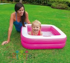 zwem water strandpret voor je baby en peuter veilig zwemmmen met je baby en kind baby zwembad zwembad peuters