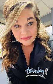 Laura Keiser's Instagram, Twitter & Facebook