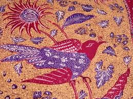 Sanca batik terpanjang di dunia diduga adalah individu yang pernah ditemukan di lokasi pembangunan jembatan layang di malaysia pada tahun 2016 lalu. Tiga Jenis Batik Termahal Di Dunia