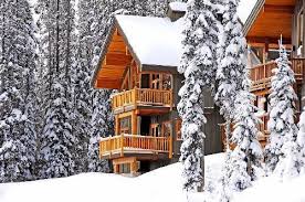 Top Ski Resorts At Big White Bc Canada In 2020 Cabin Log Cabin Living Big White Ski Resort