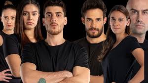 1992 births, people from tirana and albanian female models. Survivor 2021 In Sampiyonu Batuhan Oluyor Yaptigi O Hareketle Herkesin Takdirini Topladi Sosyal Medya Calkalaniyor Haberler Ankara