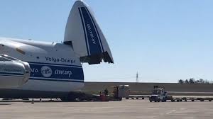 Alors il faut redefinir spectaculaire. Livraison De Masques A Vatry Pourquoi Un Avion Russe