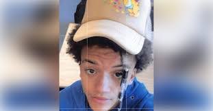 Lavon Lee's Instagram, Twitter & Facebook