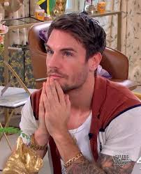 British countryside is better than anywhere else in the world. Others might  not agree, but anytime I'm away it doesn't matter where in the world I am,  I can't wait to be