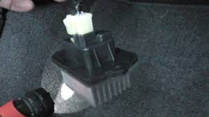 K&n cabin air filters replace your vehicle's stock cabin filter with a reusable design that cleans and freshens incoming air. How To Replace A 2004 Honda Accord Ac Heating Bl Youtube