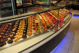 This French Pastry Shop Is What Heaven S Refrigerator Looks Like