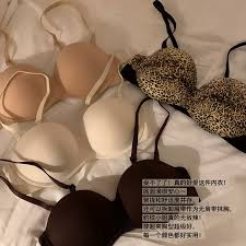 SOFTRUAN 好圆好奶！36D韩国小胸显大无痕抹胸聚拢