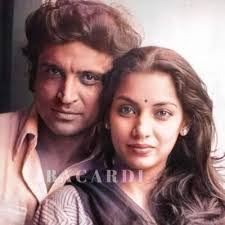 Isha Dhar's Instagram, Twitter & Facebook