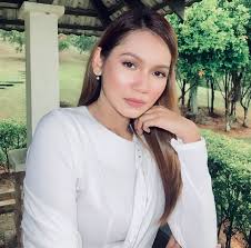 Full senang terhibur 2020 oktovia amp aprena manrose atu amp syaiful zero. Biodata Dan Latar Belakang Pelakon Aprena Manrose Iluminasi