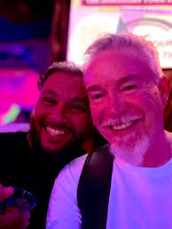 Sitting in the official Bears bar here in Richardson, TX watching this BS