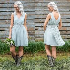 David's bridal has a whole collection of country and western inspired gowns to make your theme come to life. 2019 V Neck Chiffon Short Country Bridesmaid Dresses Lace Applique Knee Length Maid Of Honor Plus Size Wedding Guest Dresses White Pink Buy At The Price Of 93 42 In Dhgate Com Imall Com