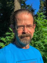 Canadian patients struggle to access consistent cannabis treatment