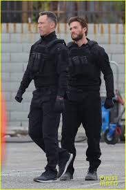 The plot follows h, a cold and mysterious character working at a cash truck company responsible. Scott Eastwood Jason Statham Film Scenes For Cash Truck In La Photo 4405363 Cash Truck Guy Ritchie Holt Mccallany Jason Statham Jeffrey Donovan Laz Alonso Scott Eastwood Pictures Just Jared