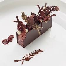Thuries Gastronomie Magazine Tea Time Par Lilian Bonnefoi La Patisserie Des Reves Decoration Chocolat Gastronomie