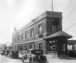 Here S A Close Up Shot Of The Bohack Restaurant Located At Flushing Avenue And Metropolitan Avenue Also Know With Images New York Pictures Vintage New York Queens New York
