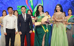 Ra trường được 3 năm, đến năm 2019 vũ phương anh đã chính thức kết hôn. Top 15 Hoa Háº­u Viá»‡t Nam 2018 Pháº¡m Ngá»c Ha My Ä'Äƒng Quang Hoa Khoi Press Green Beauty 2019 Vtv Vn