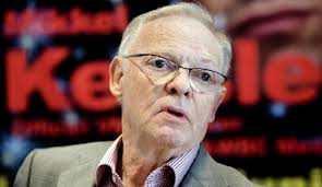 Nu smider han trøjen: 'Der er ingen tvivl om, han bliver Danmarks næste  stjerne'