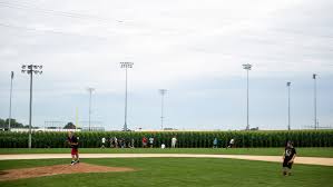 Field of dreams activity center, dandridge, tn. Major League Baseball Date Teams Set For 2021 Field Of Dreams Game