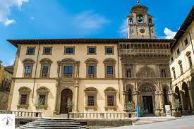 The area is best visited by car or on a tour, but you can get to the wine town of greve by bus from florence. Best Day Trips From Florence Tuscany Arzo Travels
