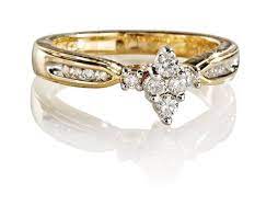 Keepsake Lovelight 1 4 Carat T W Certified Diamond 10kt Yellow Gold Engagement Ring Walmart Com Yellow Gold Engagement Rings Cheap Wedding Rings Best Engagement Rings