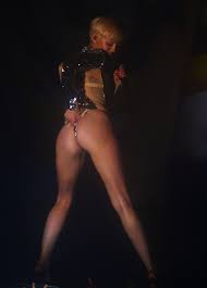 Miley cyrus sexy butt