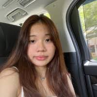 Shannon Chin's Instagram, Twitter & Facebook